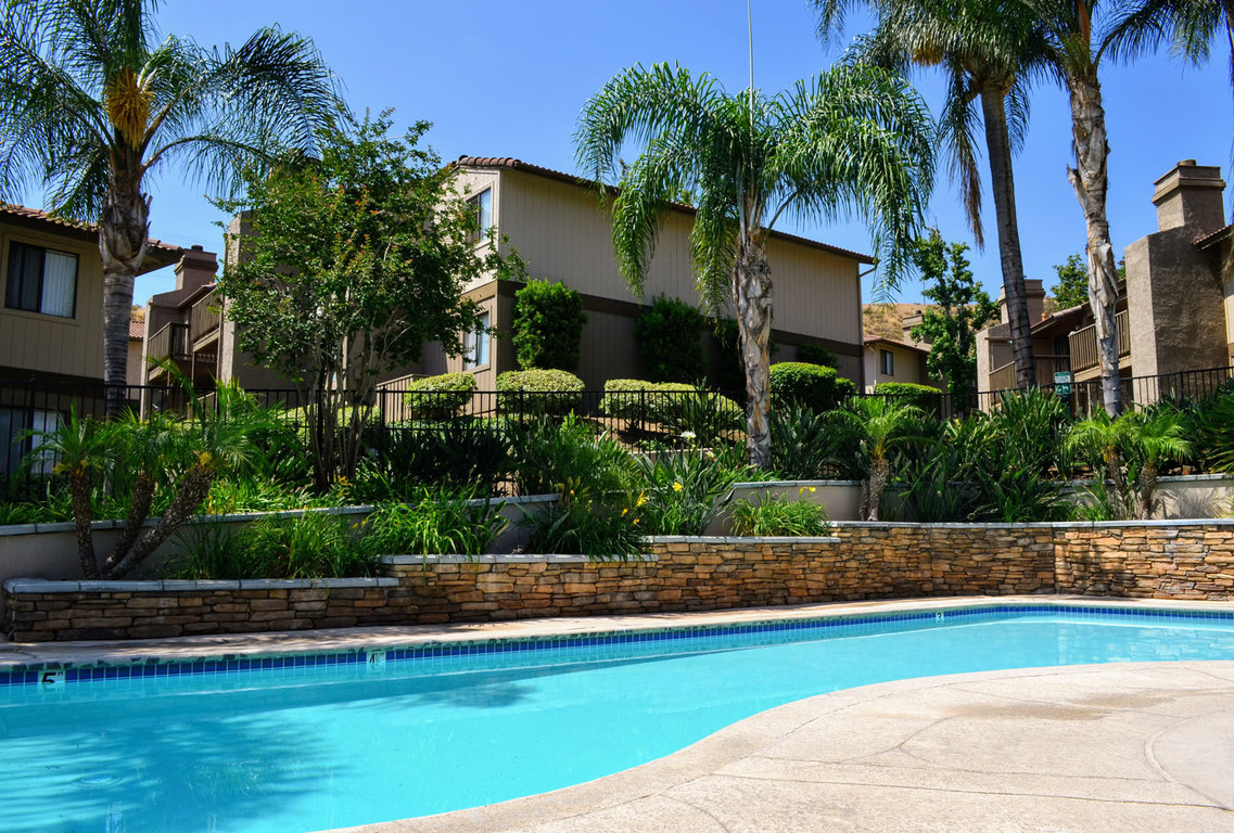 Lido Apartments San Bernardino